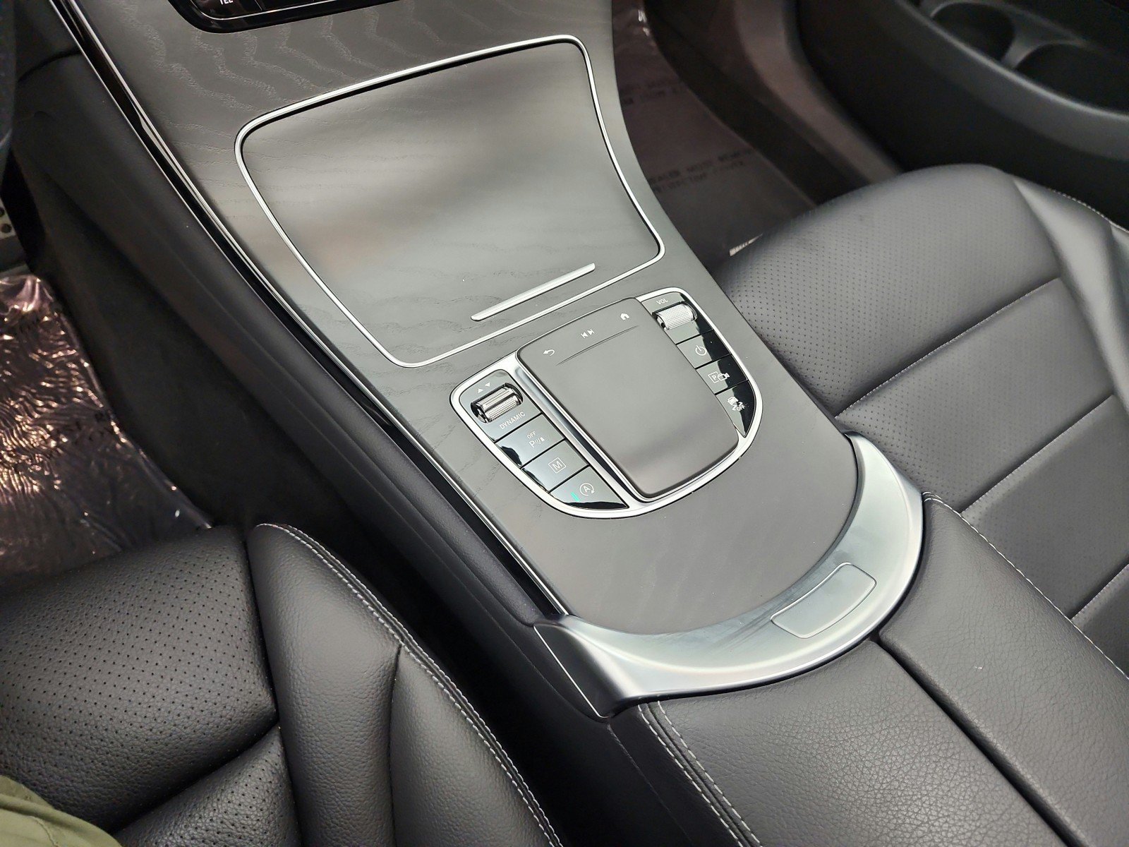 Certified 2023 Mercedes-Benz GLC 300 4MATIC Coupe image 13