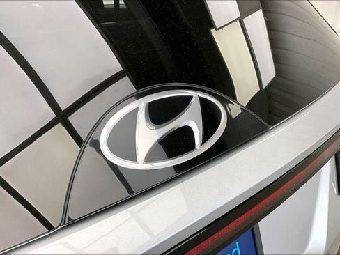 Certified 2023 Hyundai Tucson SEL AWD/4WD image 29