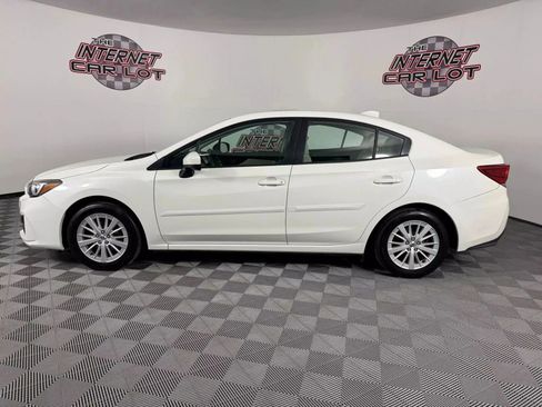 Used 2017 Subaru Impreza 2.0i Premium AWD/4WD image 4