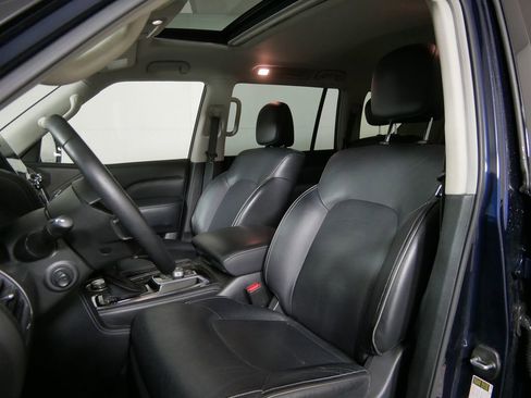 Used 2024 INFINITI QX80 Luxe image 10