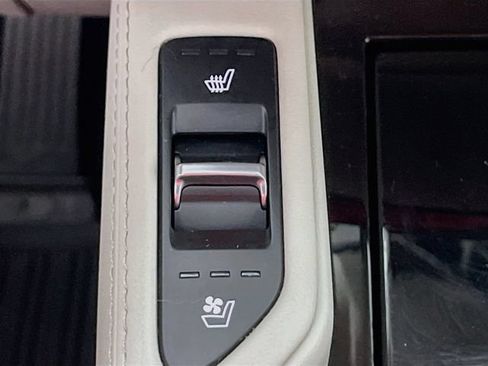 Used 2021 Kia Telluride EX w/ EX Premium Package FWD image 22