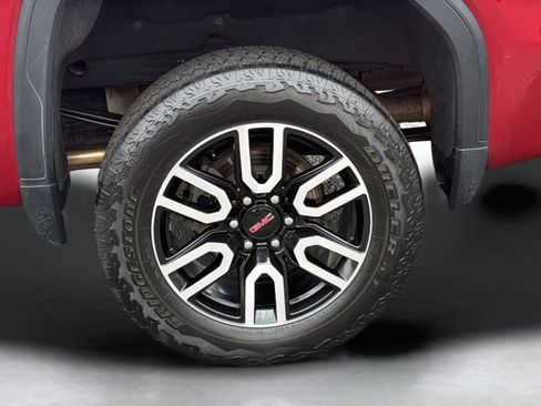 Used 2022 GMC Sierra 1500 AT4 w/ AT4 Premium Package AWD/4WD image 22