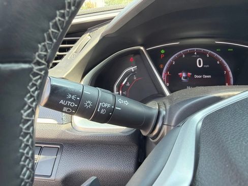Used 2019 Honda Civic Sport image 28
