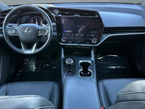 Certified 2023 Lexus RZ 450e Premium image 16