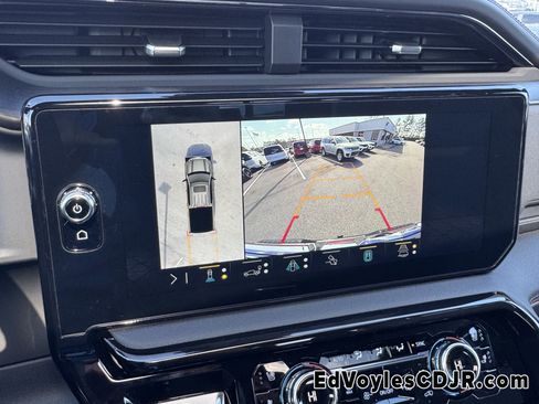 Used 2023 GMC Sierra 1500 AT4 w/ AT4 Premium Package image 36