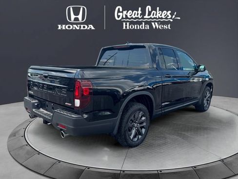 Used 2024 Honda Ridgeline Sport image 5