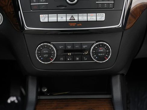 Used 2017 Mercedes-Benz GLS 450 4MATIC image 44