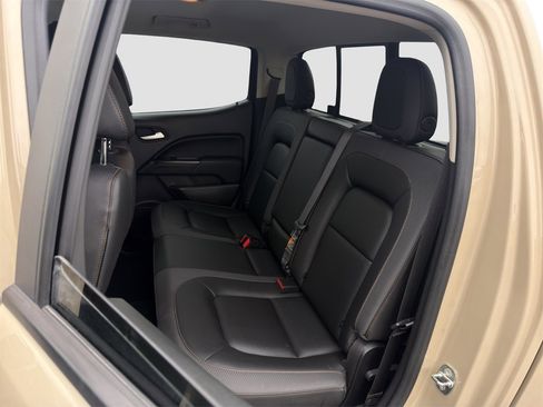 Used 2022 GMC Canyon AT4 image 13