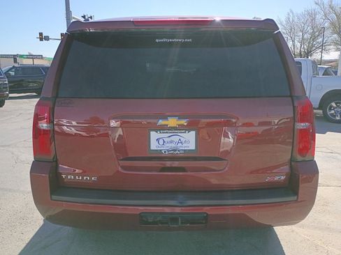 Used 2019 Chevrolet Tahoe LT w/ Luxury Package AWD/4WD image 7