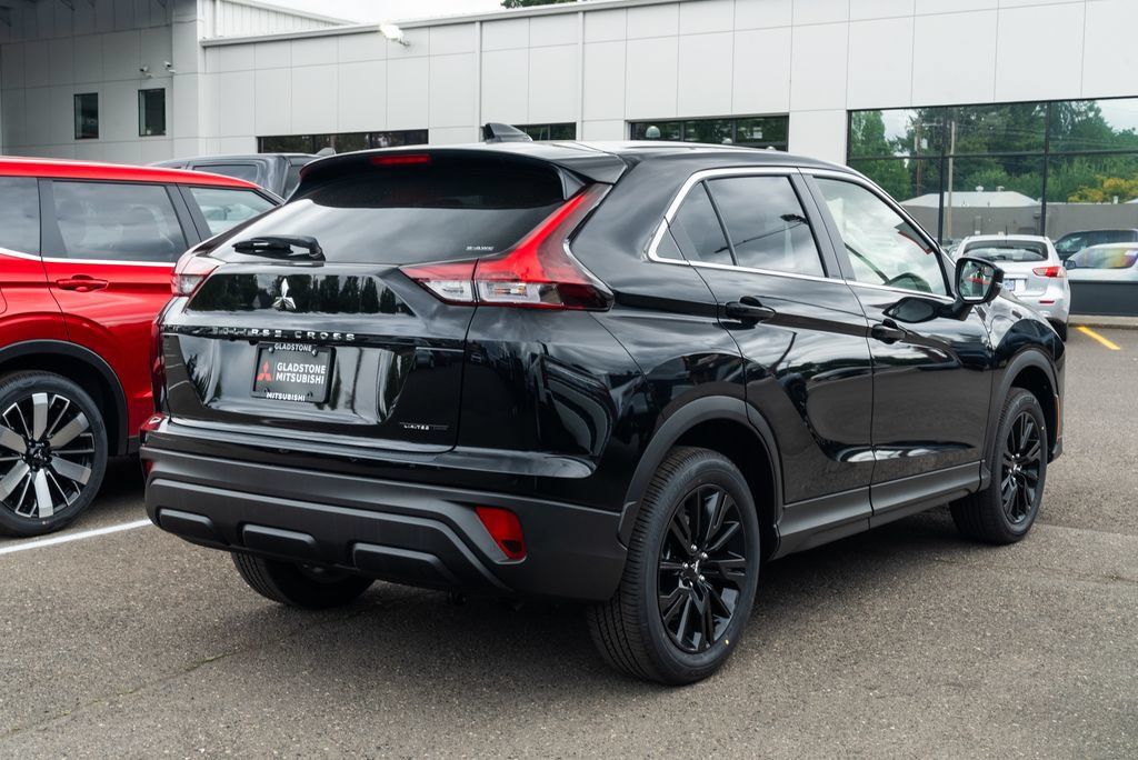New 2026 Mitsubishi Eclipse Cross LE AWD/4WD image 6