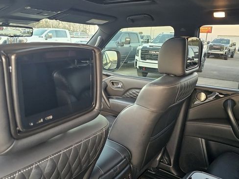 Used 2022 INFINITI QX80 Sensory w/ Cargo Package image 9