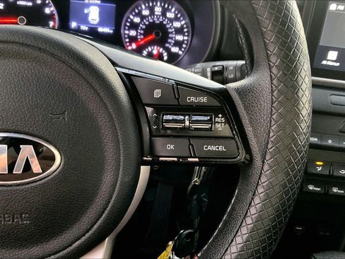 Used 2021 Kia Sportage LX image 18