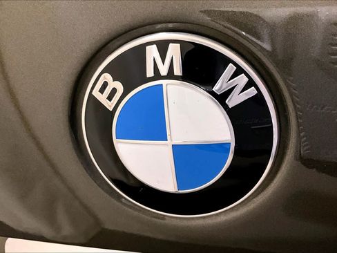 Certified 2025 BMW X5 xDrive40i w/ Parking Assistance Package AWD/4WD image 32
