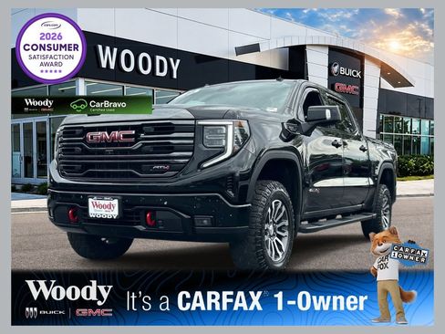 Certified 2023 GMC Sierra 1500 AT4 w/ AT4 Preferred Package AWD/4WD image 1