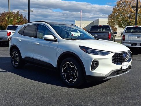 New 2026 Ford Escape Platinum w/ Premium Technology Package image 2