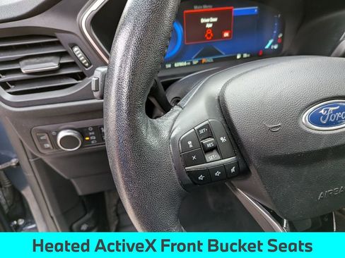 Used 2020 Ford Escape SE Sport image 17