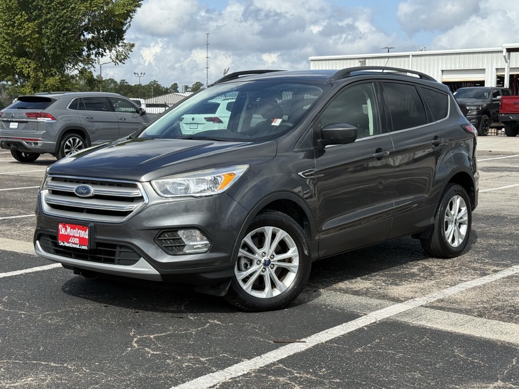 Used 2018 Ford Escape SE AWD/4WD image 1