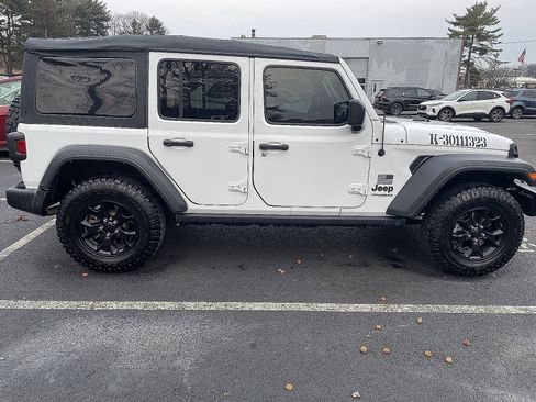 Used 2021 Jeep Wrangler Unlimited Sport image 16