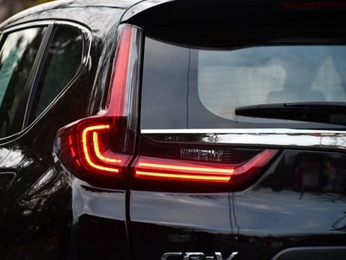 Used 2021 Honda CR-V LX image 5