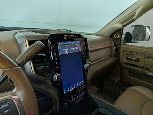 Used 2022 RAM 2500 Limited image 25