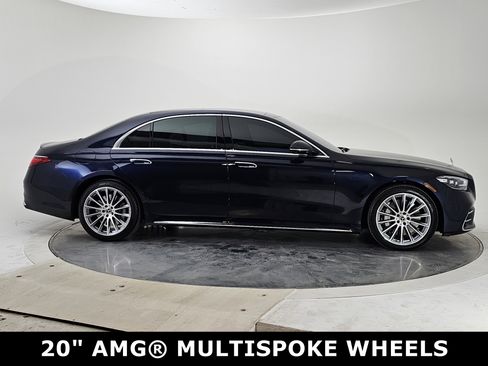 Used 2023 Mercedes-Benz S 500 4MATIC image 2