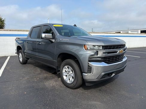 Used 2021 Chevrolet Silverado 1500 LT w/ Bed Protection Package AWD/4WD image 7