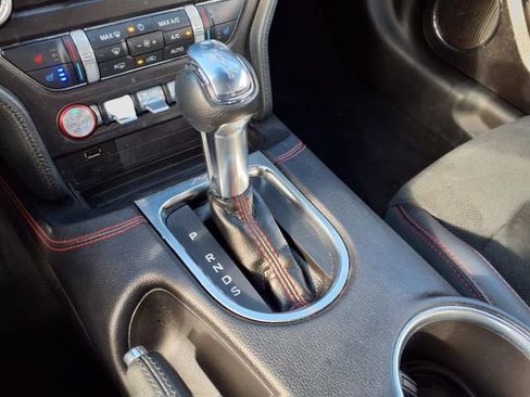 Used 2022 Ford Mustang GT Premium w/ Equipment Group 401A image 17