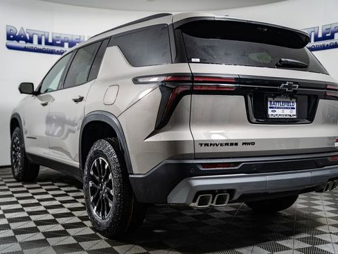 New 2026 Chevrolet Traverse Z71 w/ Driver Confidence Package image 4