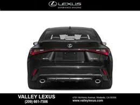 Used 2022 Lexus IS 350 F Sport w/ Dynamic Handling Package AWD/4WD image 11