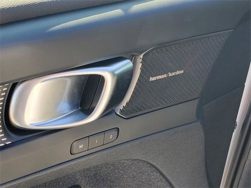 New 2026 Volvo XC40 B5 Ultra w/ Protection Package Premier image 11