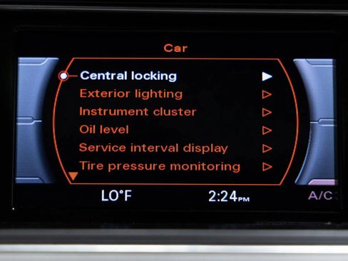 Used 2013 Audi A4 Premium w/ Convenience Pkg image 27