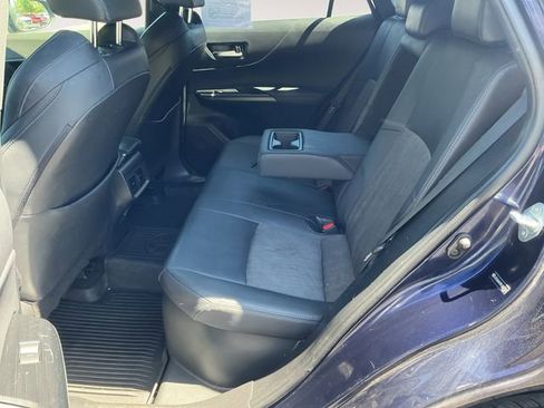 Used 2021 Toyota Venza XLE AWD/4WD image 13