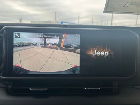 New 2026 Jeep Gladiator Mojave w/ Safety Group image 14