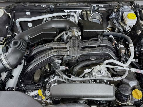 Used 2024 Subaru Outback Limited image 31