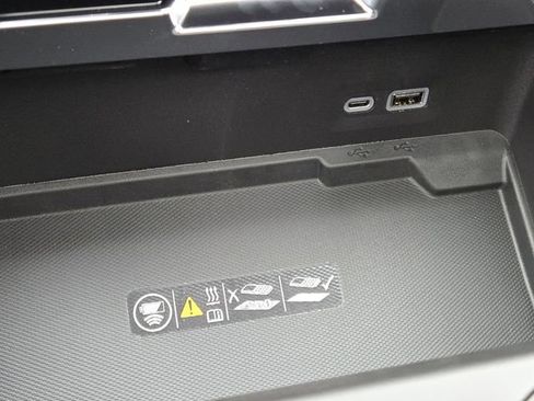 New 2026 GMC Yukon XL Denali w/ Sun & Power Step Package image 9