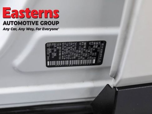 Used 2021 Nissan Rogue Platinum image 59