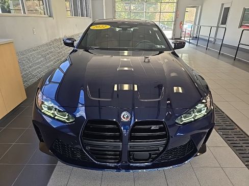 Used 2022 BMW M4 Competition w/ Executive Package RWD image 7