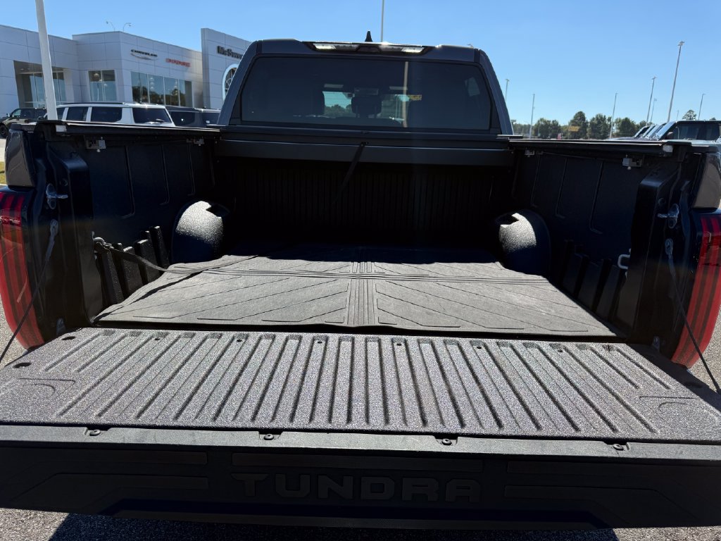 Used 2025 Toyota Tundra SR5 w/ SR5 Convenience Package AWD/4WD image 22