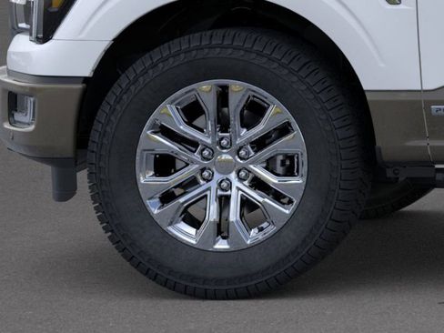 New 2025 Ford F150 King Ranch w/ FX4 Off-Road Package image 19