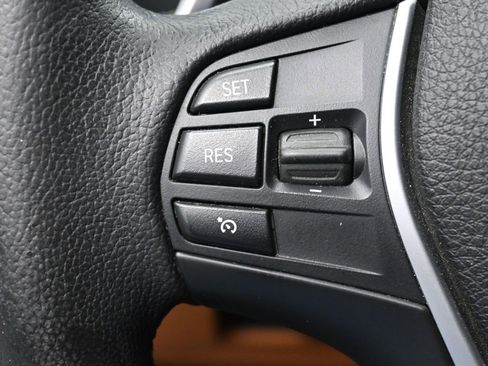 Used 2016 BMW 340i xDrive Sedan image 16