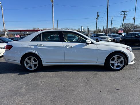 Used 2015 Mercedes-Benz E 350 Sedan image 4