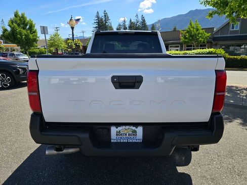 Used 2024 Toyota Tacoma SR RWD image 6