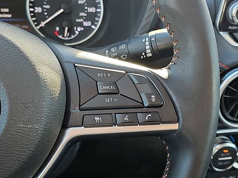 Used 2025 Nissan Sentra SR image 22