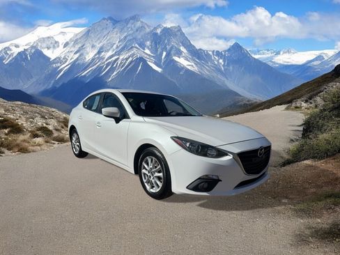 Used 2015 MAZDA MAZDA3 i Touring image 7