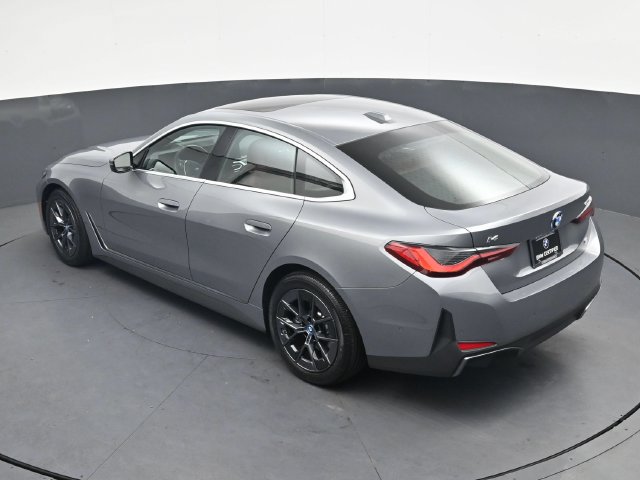 Certified 2024 BMW i4 eDrive35 w/ Premium Package RWD image 28