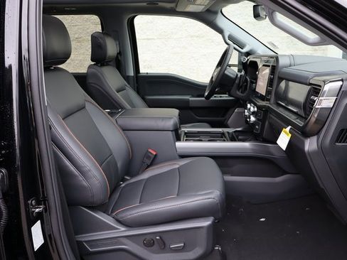 New 2026 Ford F350 Lariat w/ Black Appearance Package image 41