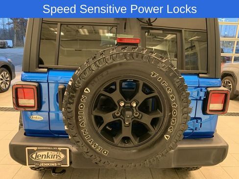 Used 2022 Jeep Wrangler Unlimited Sport image 16