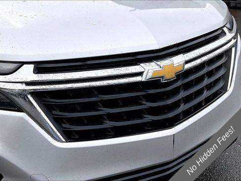 Used 2022 Chevrolet Equinox LS FWD image 22