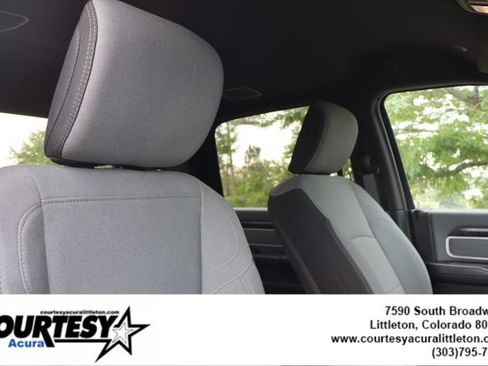 Used 2021 RAM 2500 Big Horn w/ Towing Technology Group AWD/4WD image 30