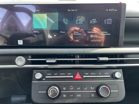 New 2026 Hyundai Tucson SE image 17